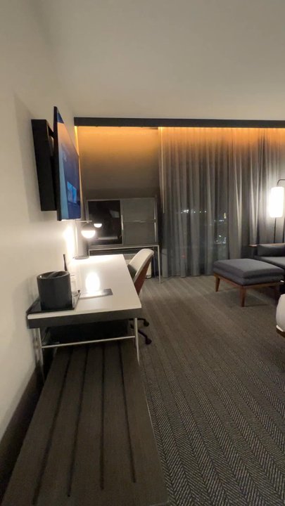 Courtyard by Marriott Indianapolis Fishers - Room 518 - Hotels Near Me - Fishers, Indiana
