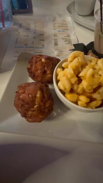 Bar 9 - Crab cakes, mac and cheese, fried Brussels sprouts - Bars Near Me - Portsmouth, Virginia
