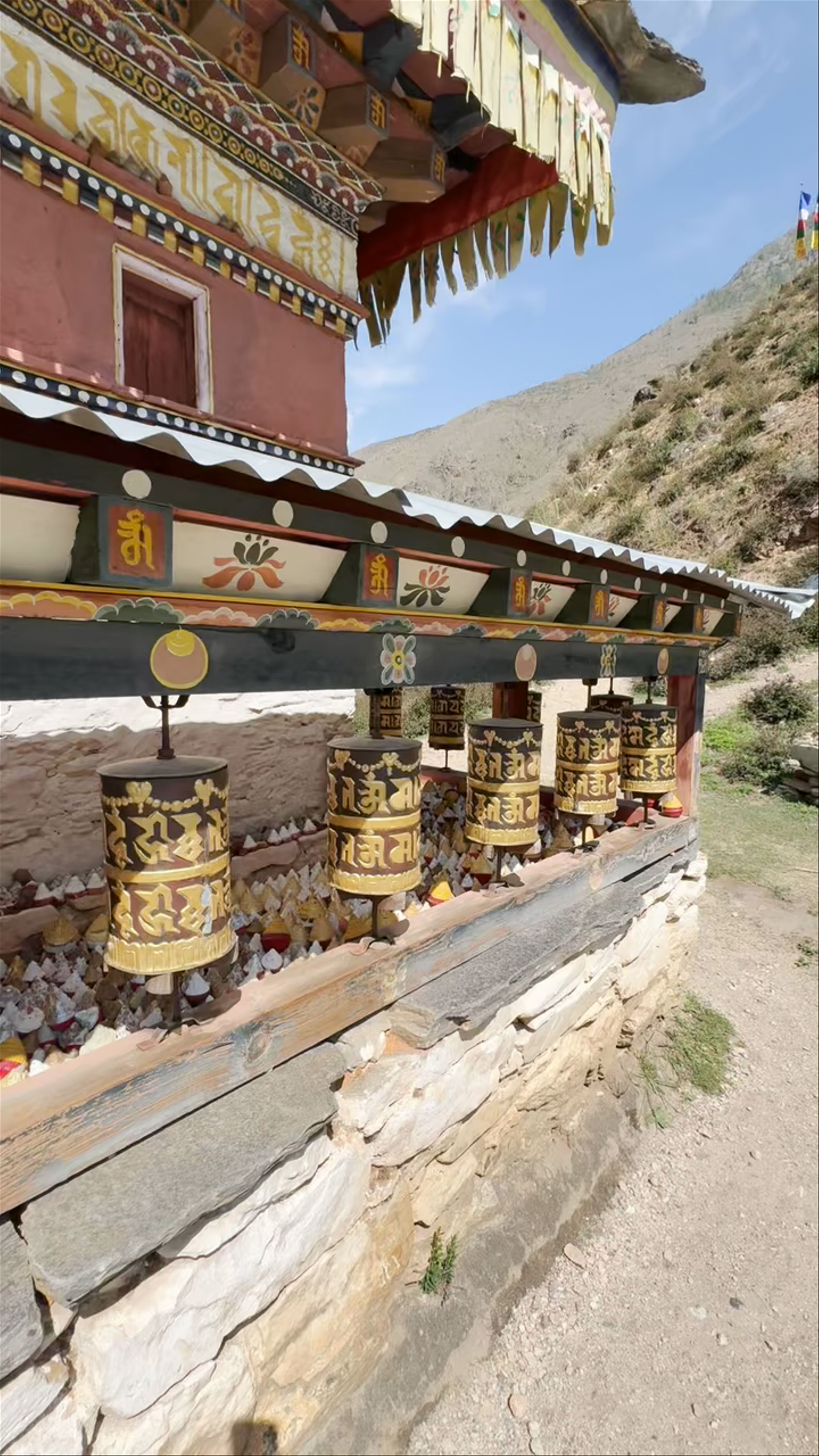 Tachog Lhakhang