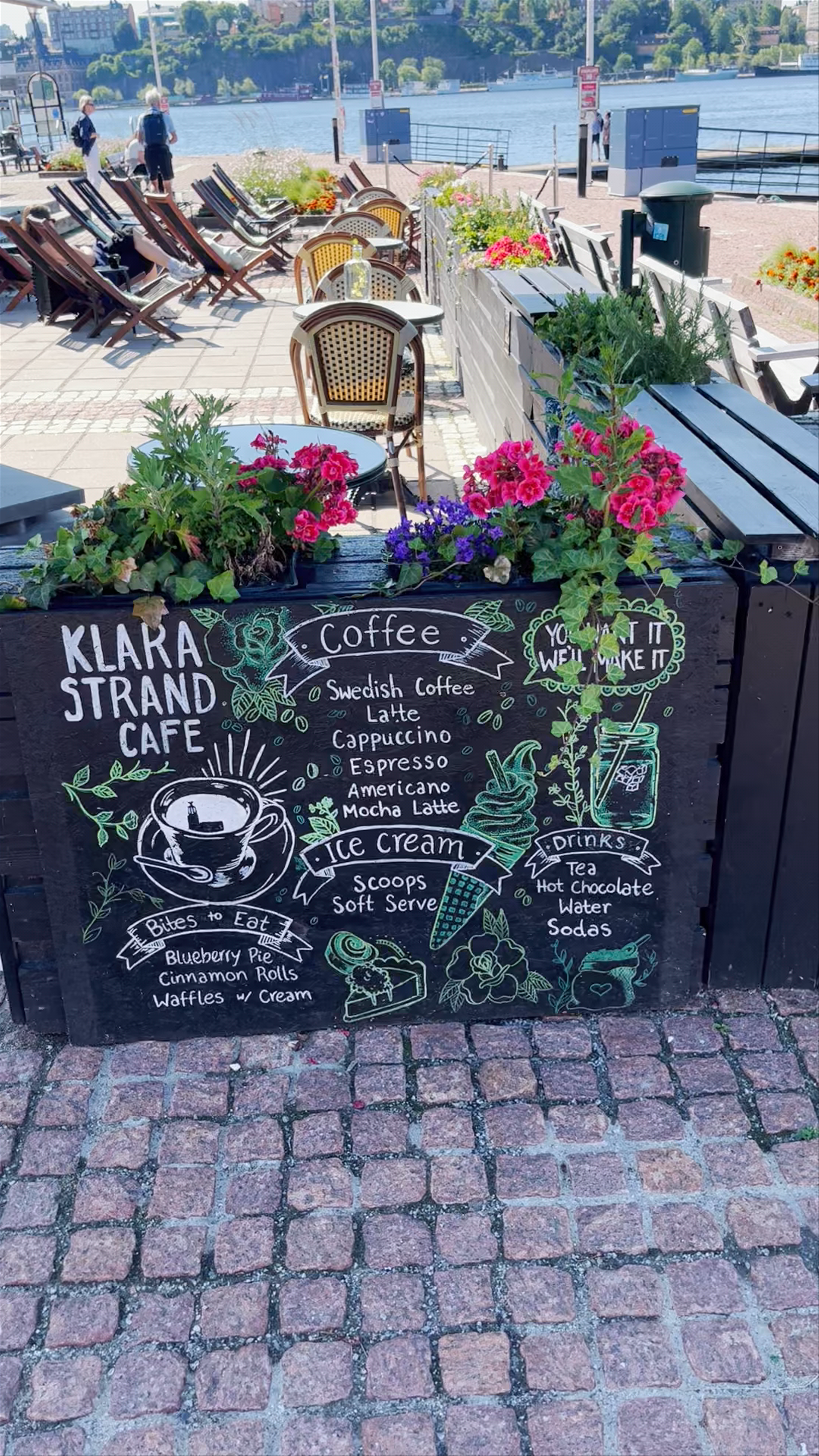 Klara Strand Café: A Sunny Riverside Coffee Escape in Stockholm