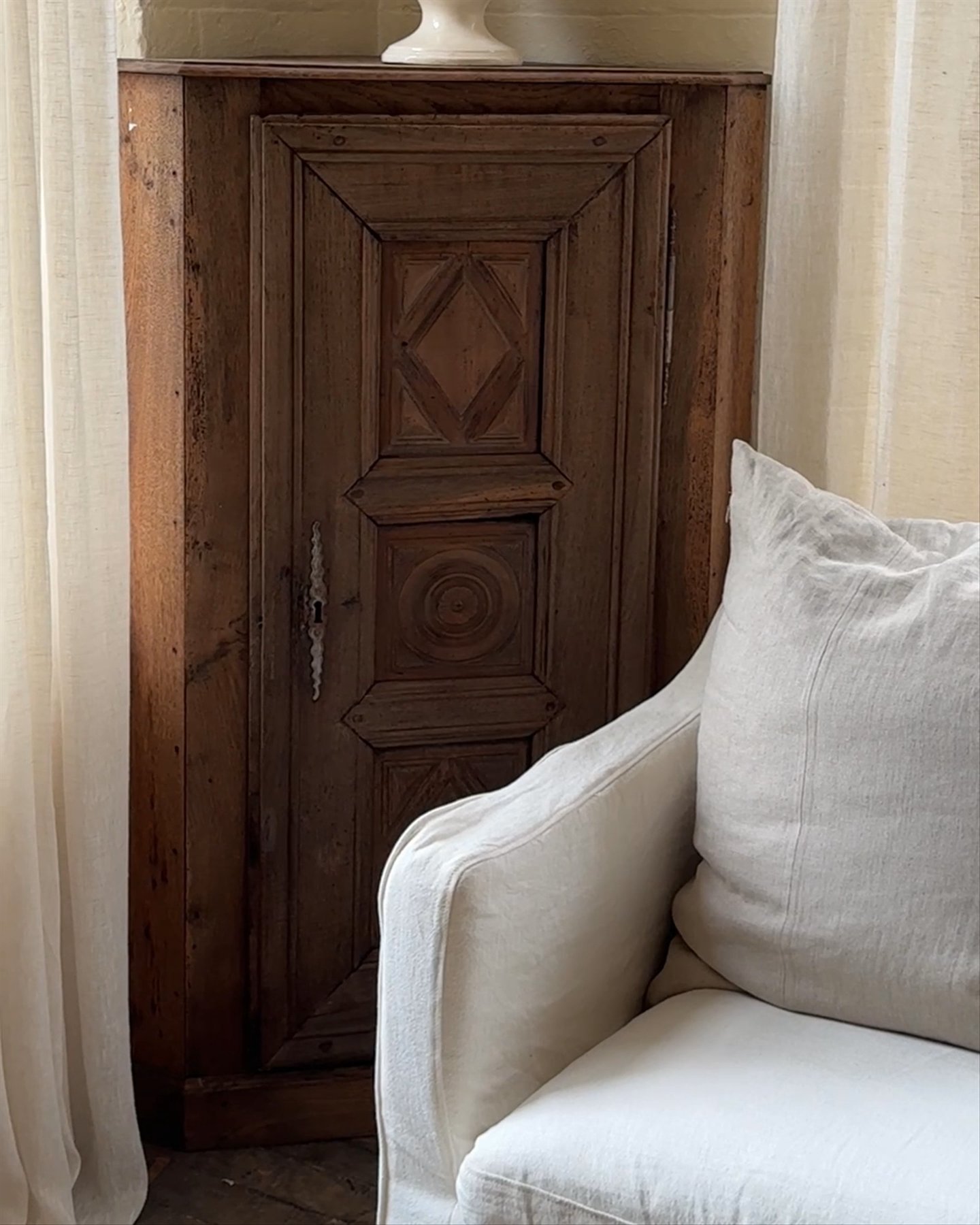 19th c. Corner Cabinet