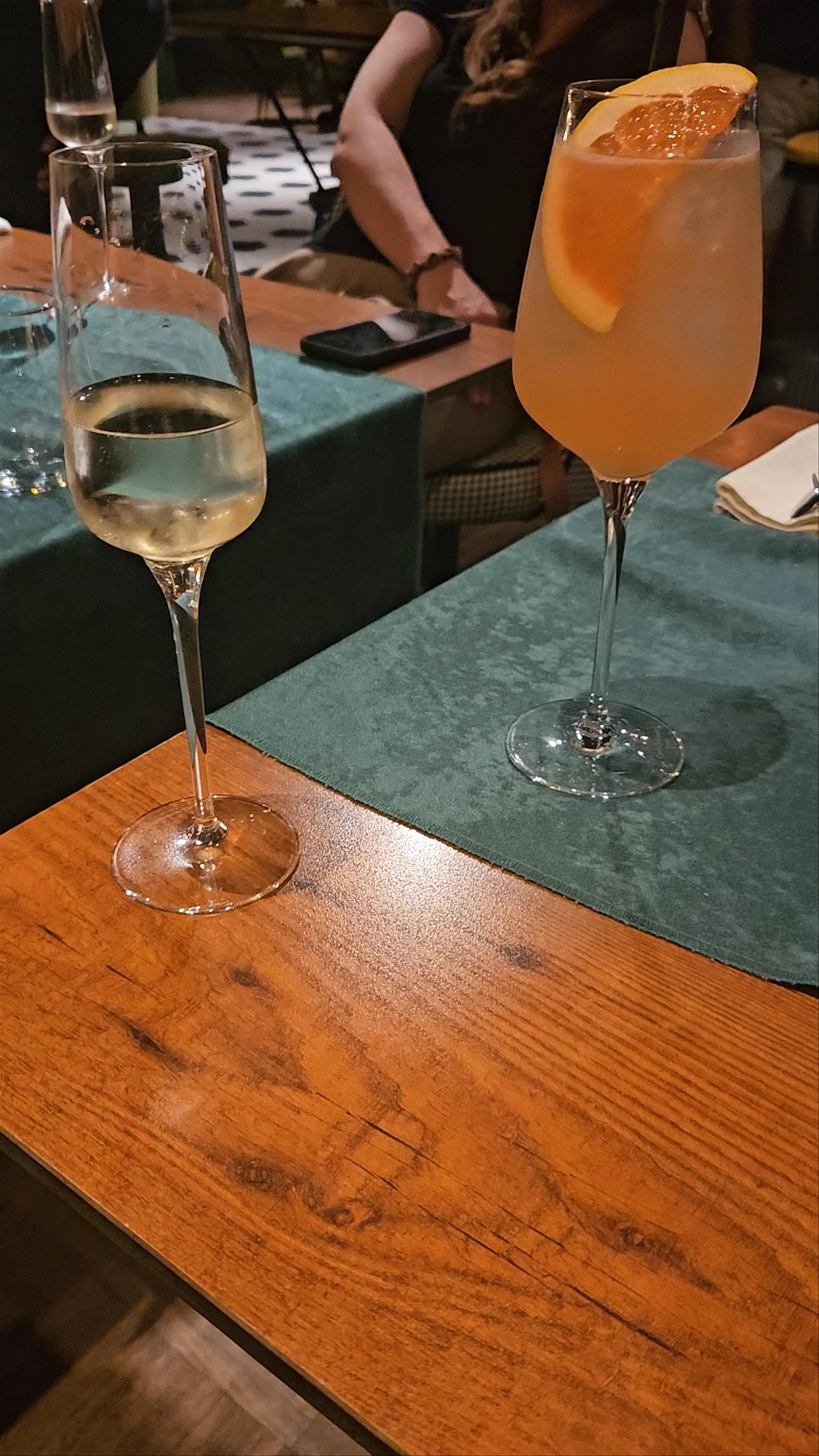 Noo'vo Resto Lounge