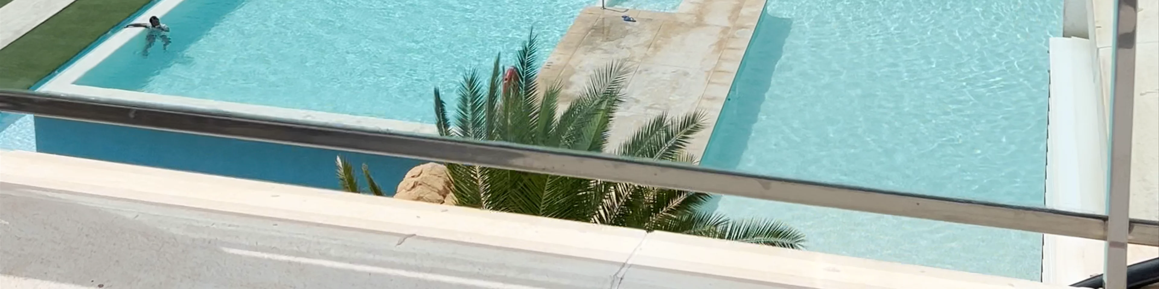 Grand Luxor Hotel
