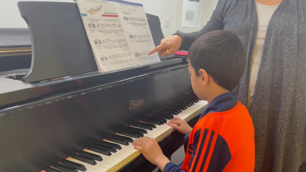Applause Music Academy - Music lessons with Dr Tig - Musical Instruments & Teachers Near Me - Glendora, California