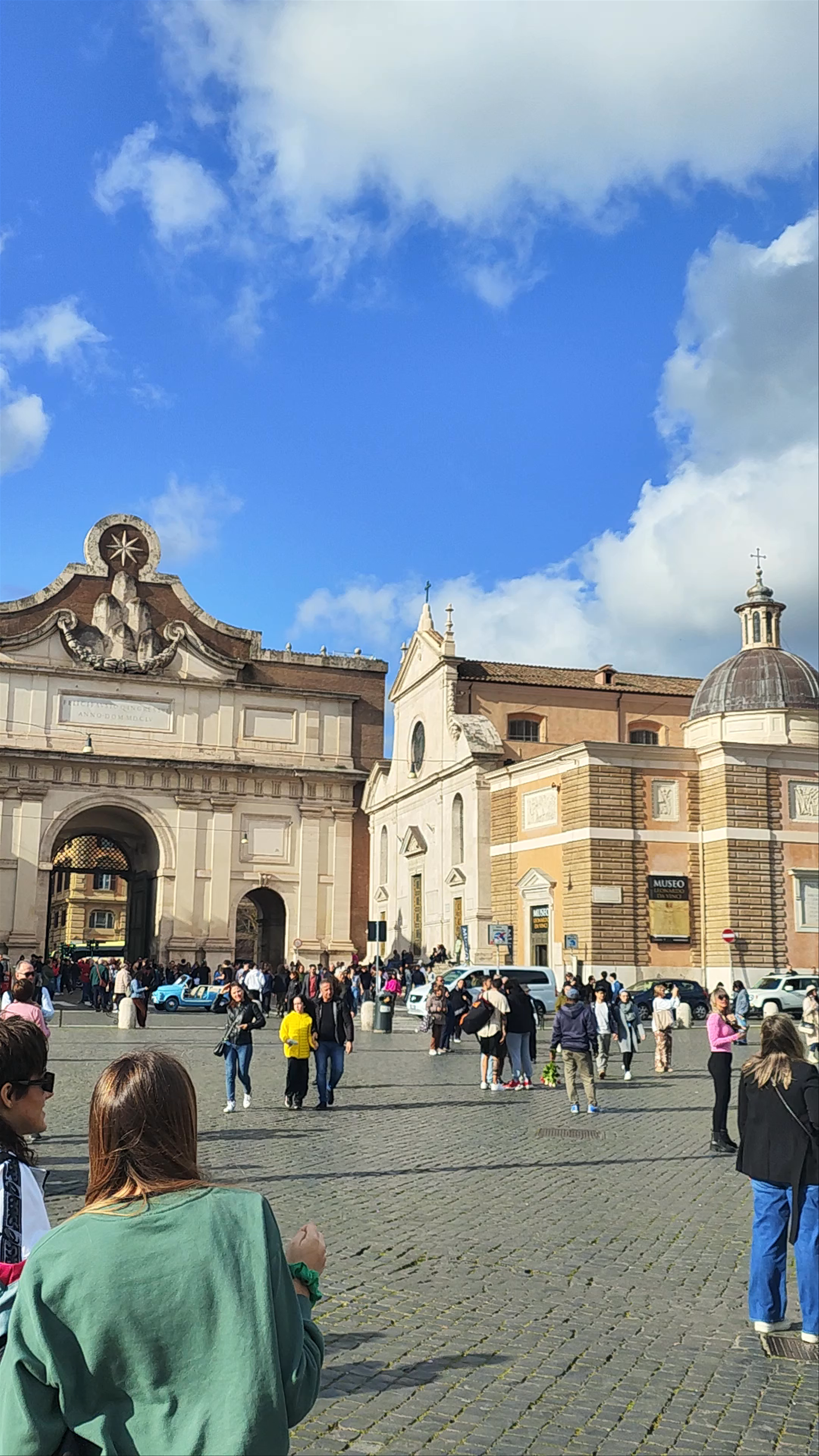 Piazza del Popolo: Vibrant Roman Square Experience