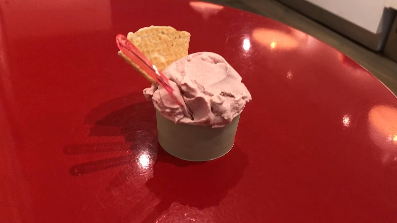 Benvenuti Montclair - A video of the strawberry gelato and the ice cream counter - Gelato Near Me - Montclair, New Jersey