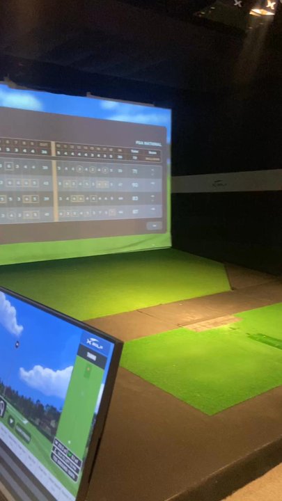 X-Golf - Screen view - Golf Lessons Near Me - St. Clair Shores, Michigan
