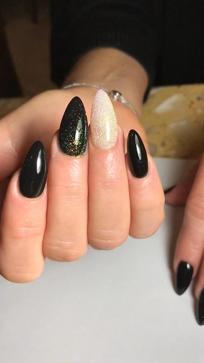 Luxe Studio Nail Spa - Nail Salons Near Me - Wheaton, Illinois