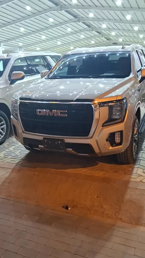 جي ام سي يوكن SLE 2021