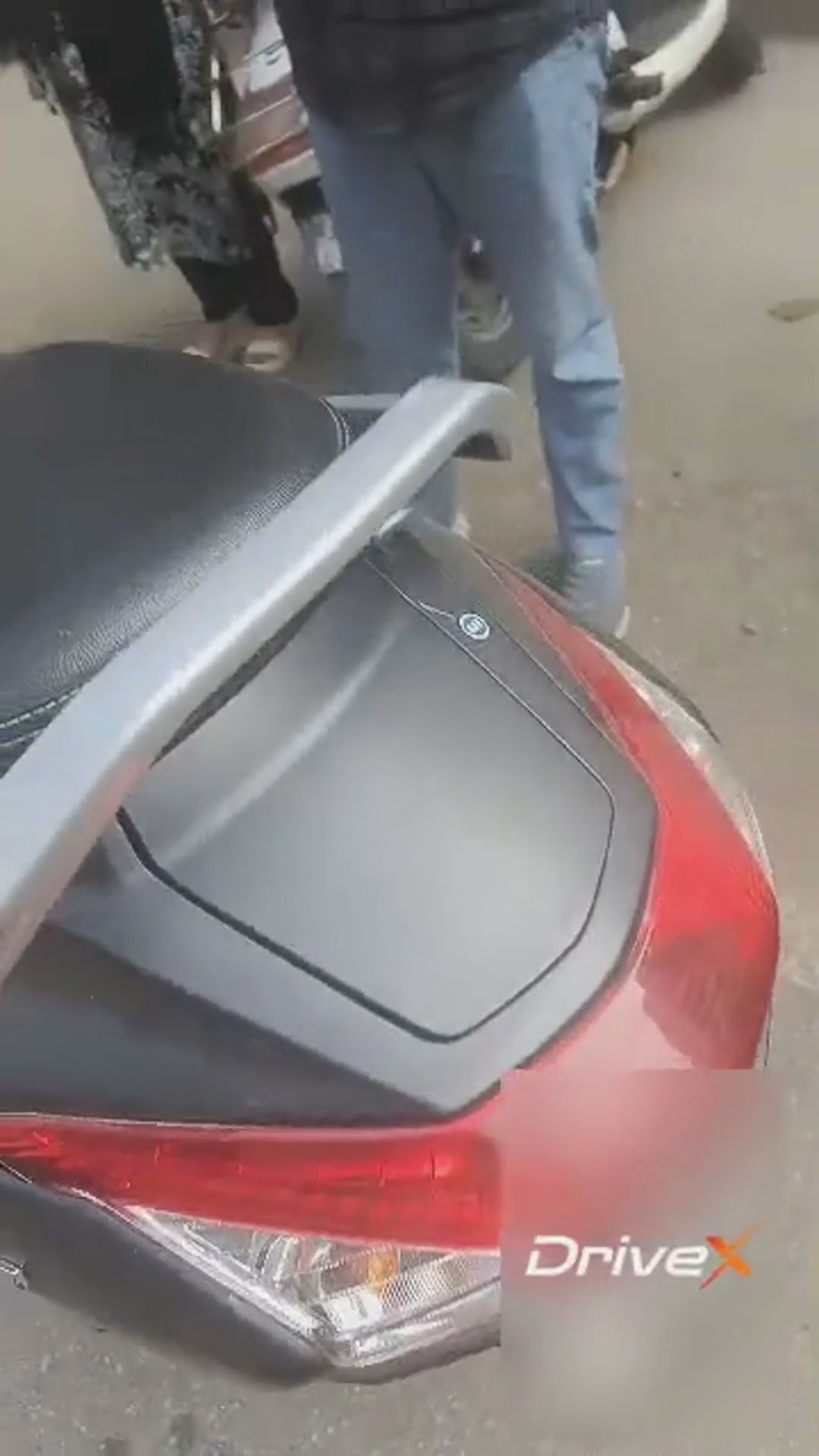 Walk-around video thumbnail