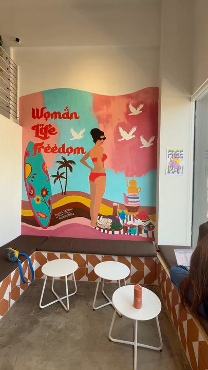 Caspian Coast Coffee - Amazing cool and chill vibes - Coffee & Tea Near Me - Venice, California