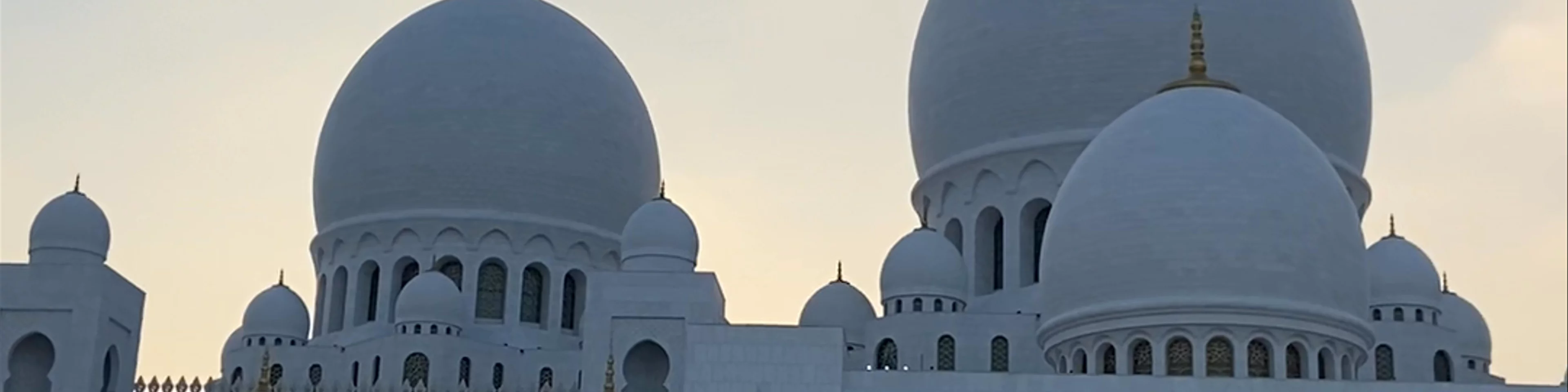 Mosque Of Sheikh Zayed Bin Sultan the First - 9 - Street - Abu Dhabi - United Arab Emirates