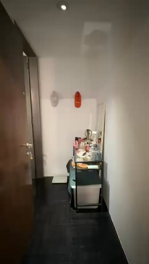 undefined of 200 sqft (room) Apartment for Rent in Jervois Jade - Project Photos 5