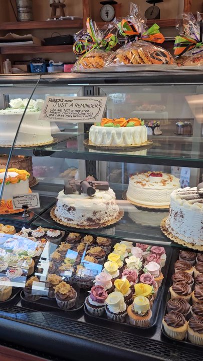 French's Pastry Bakery - Assorted cakes - Desserts Near Me - Orange, California