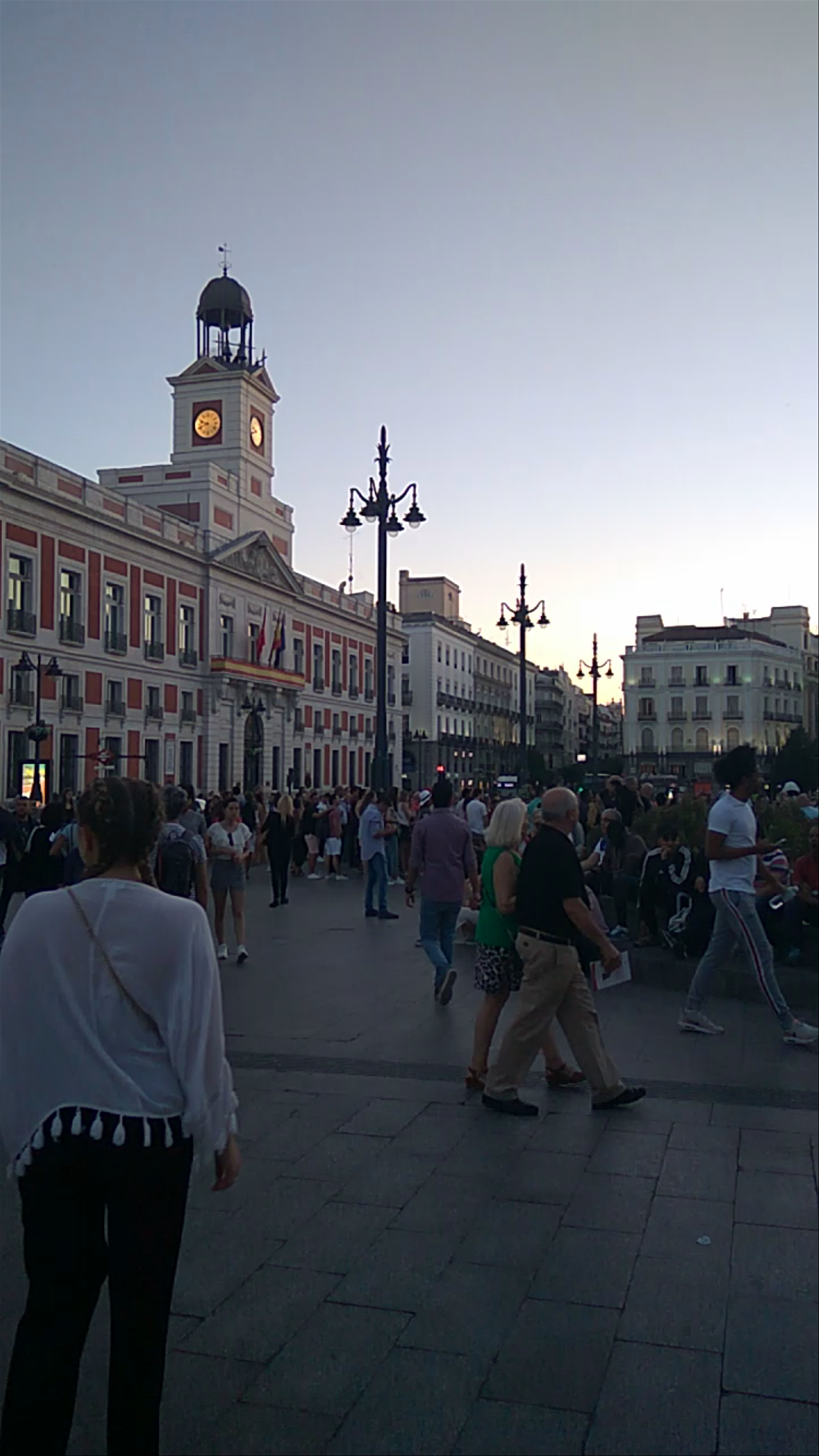 Puerta del Sol: Evening Vibes in Madrid's Iconic Square