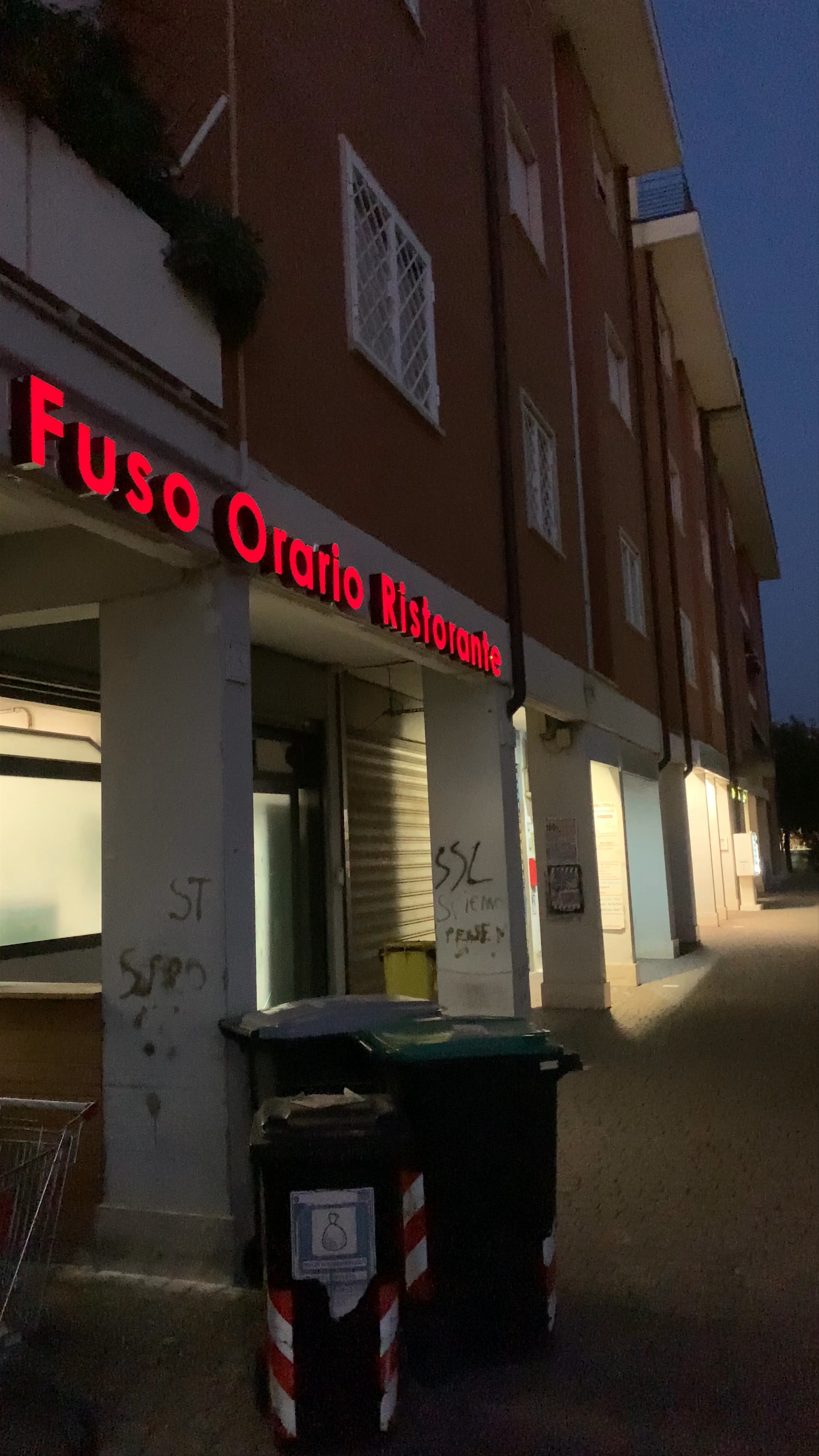 Fuso Orario Pizzeria Napoletana