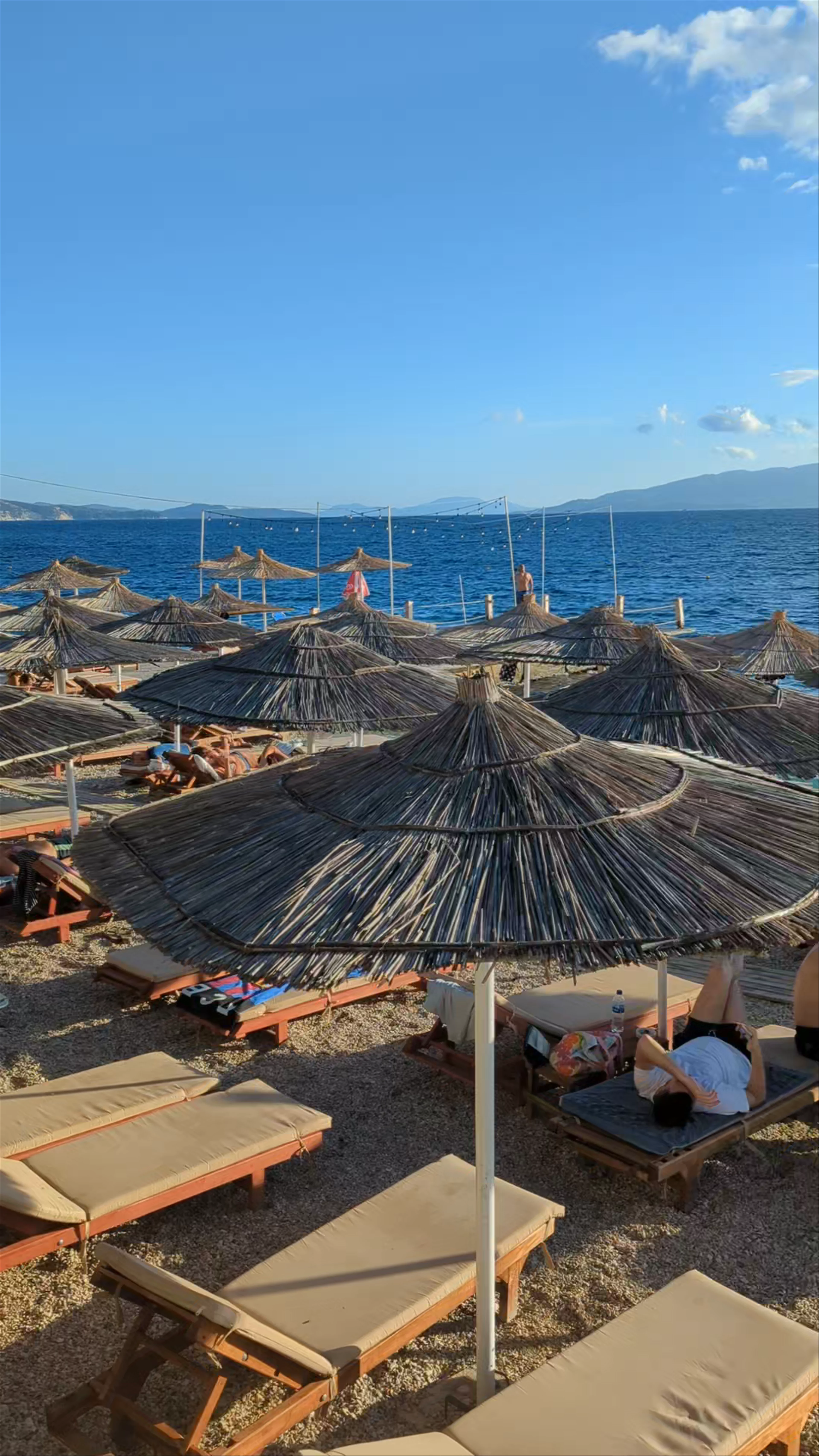Shemo Beach Bar & Restaurant