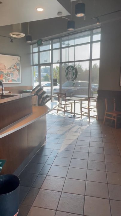 Starbucks - Seating - Coffee & Tea Near Me - Lynnwood, Washington