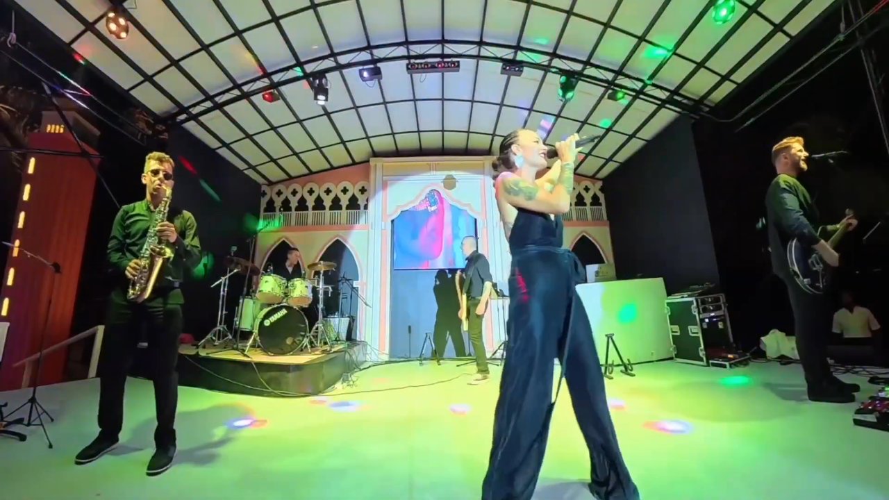 Forever Young Duo - Full Band 2026 - video
