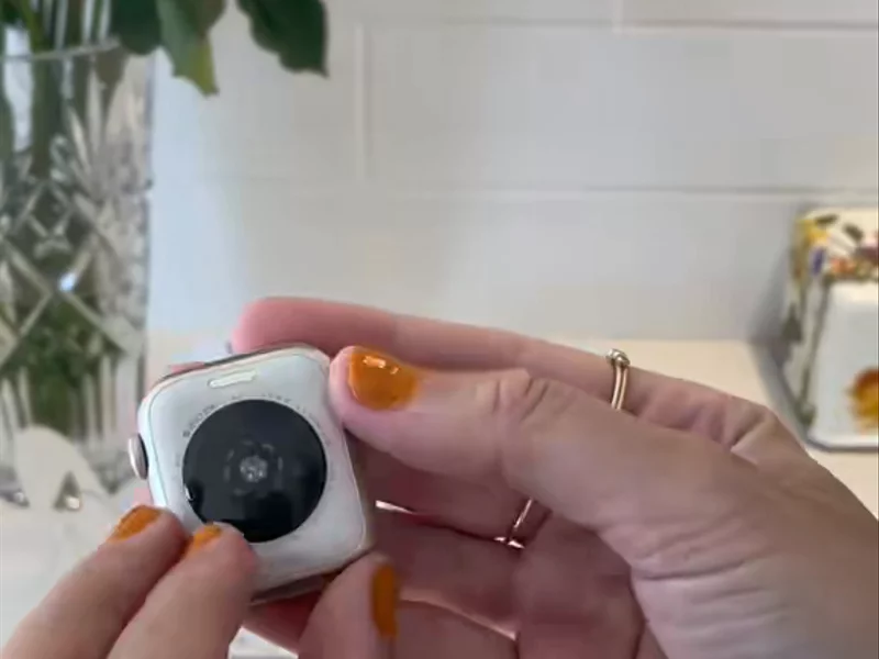 Apple Watch Unboxing Video