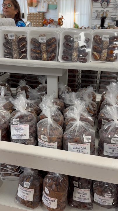 Shields Date Garden - Everything with dates! That's incredible! - Fruits & Veggies Near Me - Indio, California