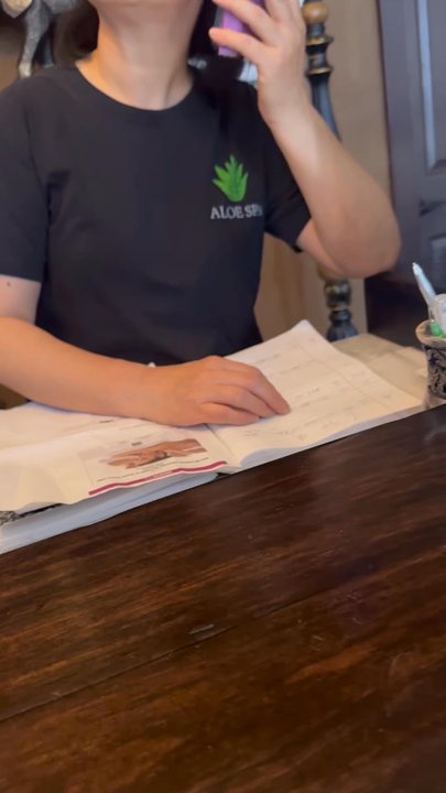 ALOE SPA - This the one that speak a little English, she told the guy and asked me what massage I wanted. - Skin Care Near Me - Las Vegas, Nevada