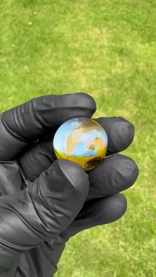 Preview pic of 20mm Vortex Dot Marble