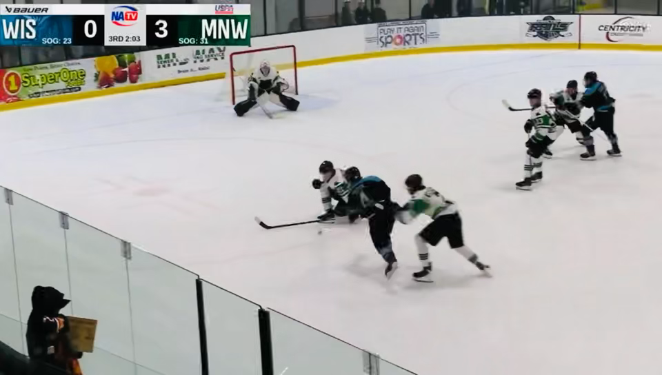Avery Anderson's Stellar Defense: 4 Blocked Shots in 1 Minute!