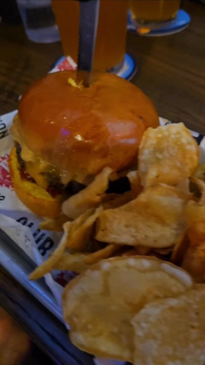 COLD BEERS & CHEESEBURGERS - Updated December 2025 - 951 Photos & 1181 ...