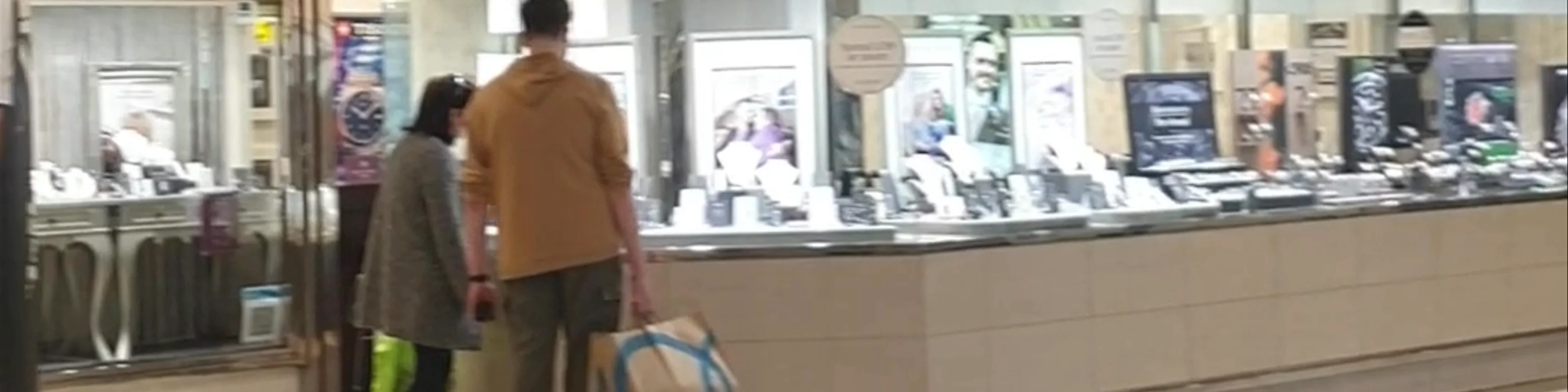 Lakeside Shopping Centre