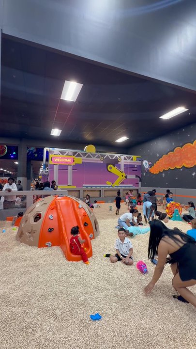 11 MAX Indoor Fun Park - Trampoline Parks Near Me - Farmers Branch, Texas