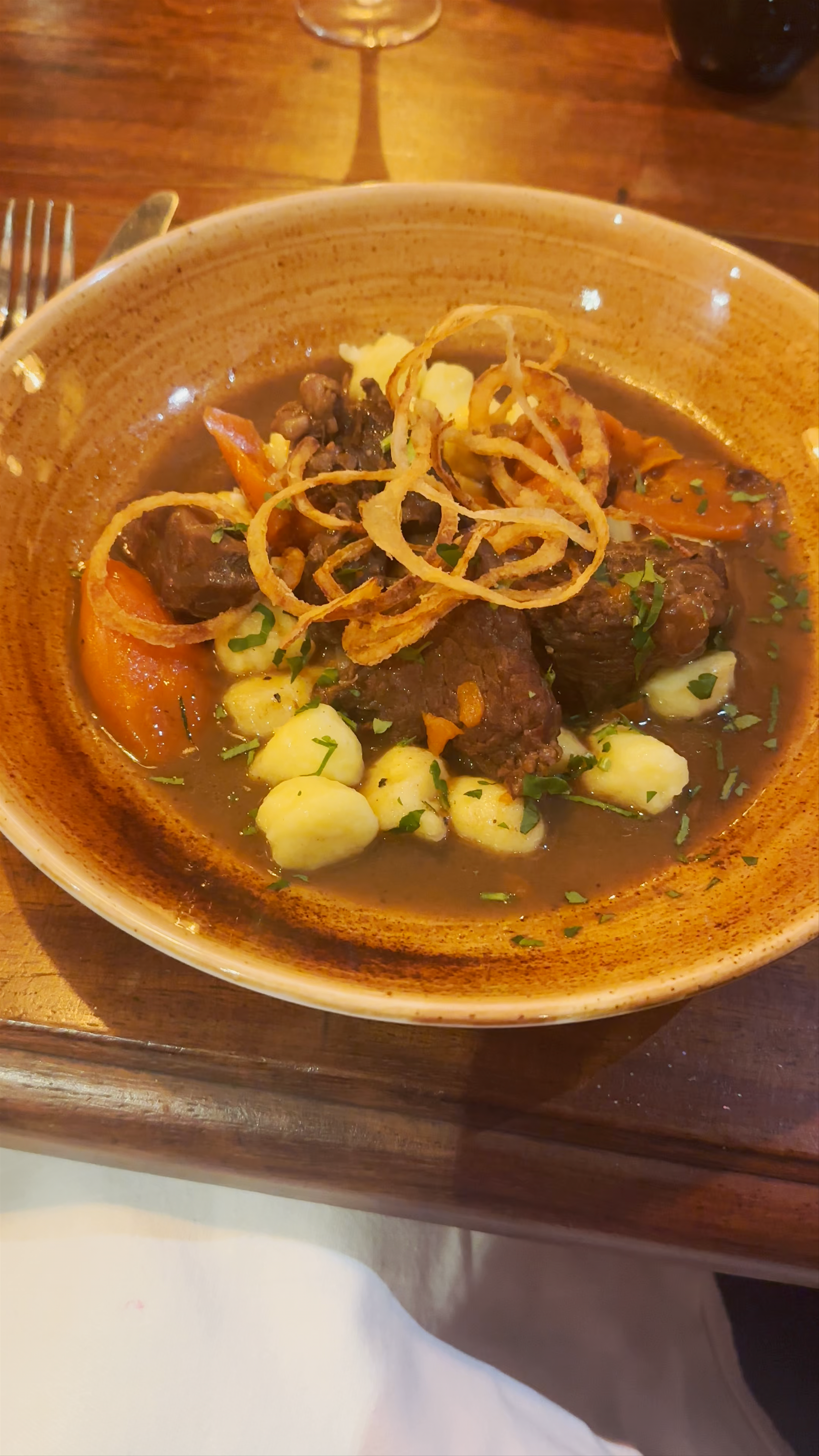 Cozy French Bistro Dining Experience in Antibes