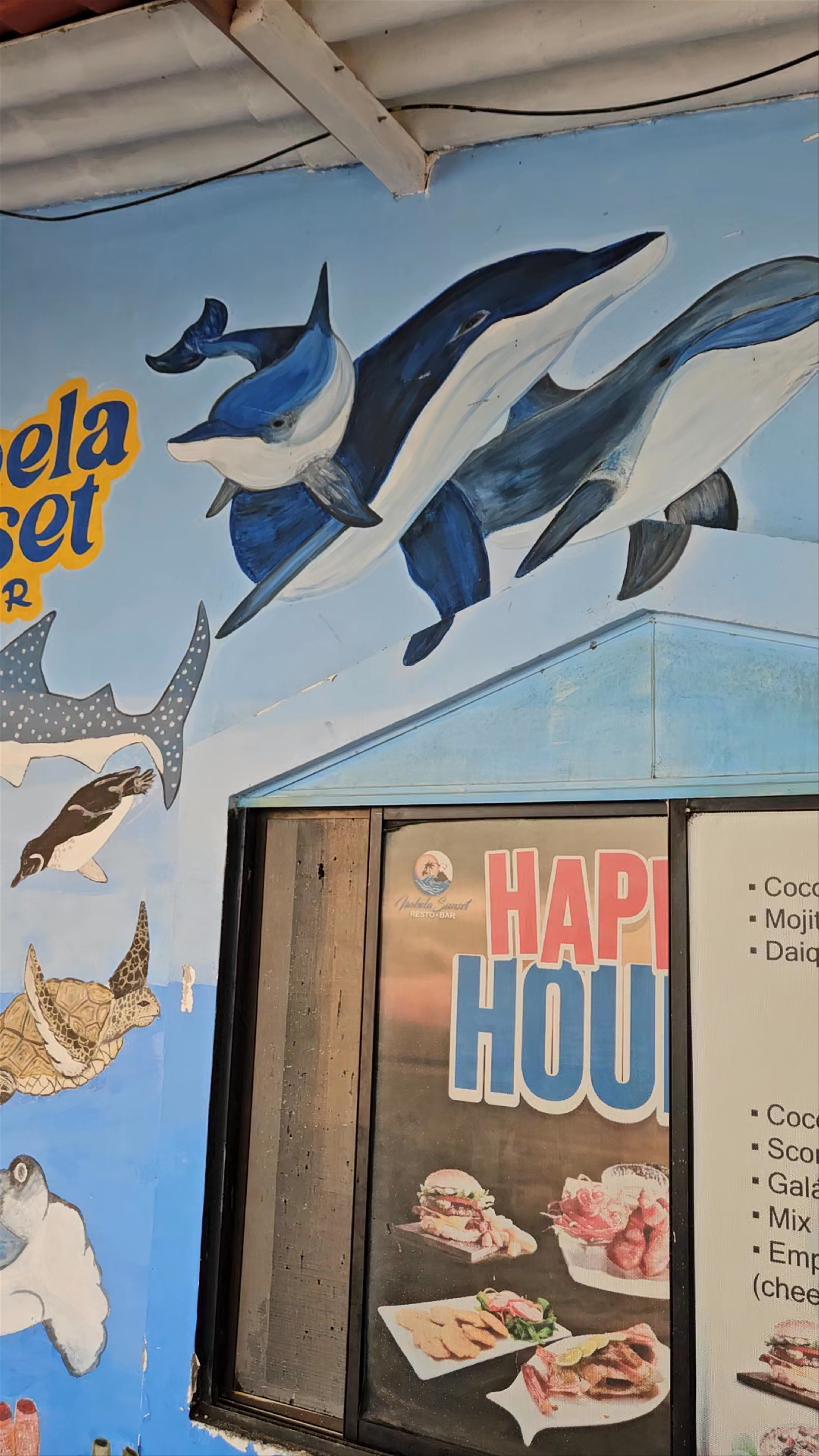 Isabela Sunset Bar: Vibrant Coastal Evenings in Puerto Villamil, Galápagos