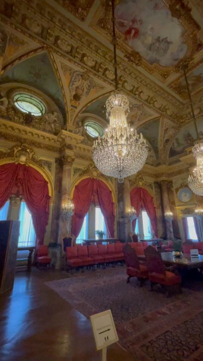 The Breakers - Landmarks & Historical Buildings Near Me - Newport, Rhode Island