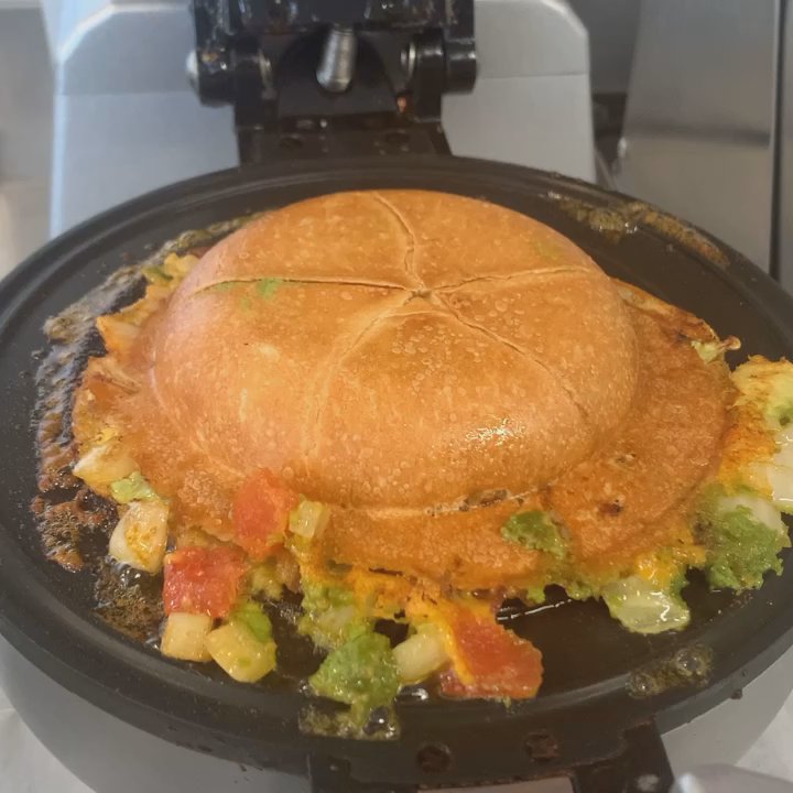 Hillside bites - Sizzlingly delicious hand crafted sandwiches!! - Food Trucks Near Me - Spring Hill, Florida