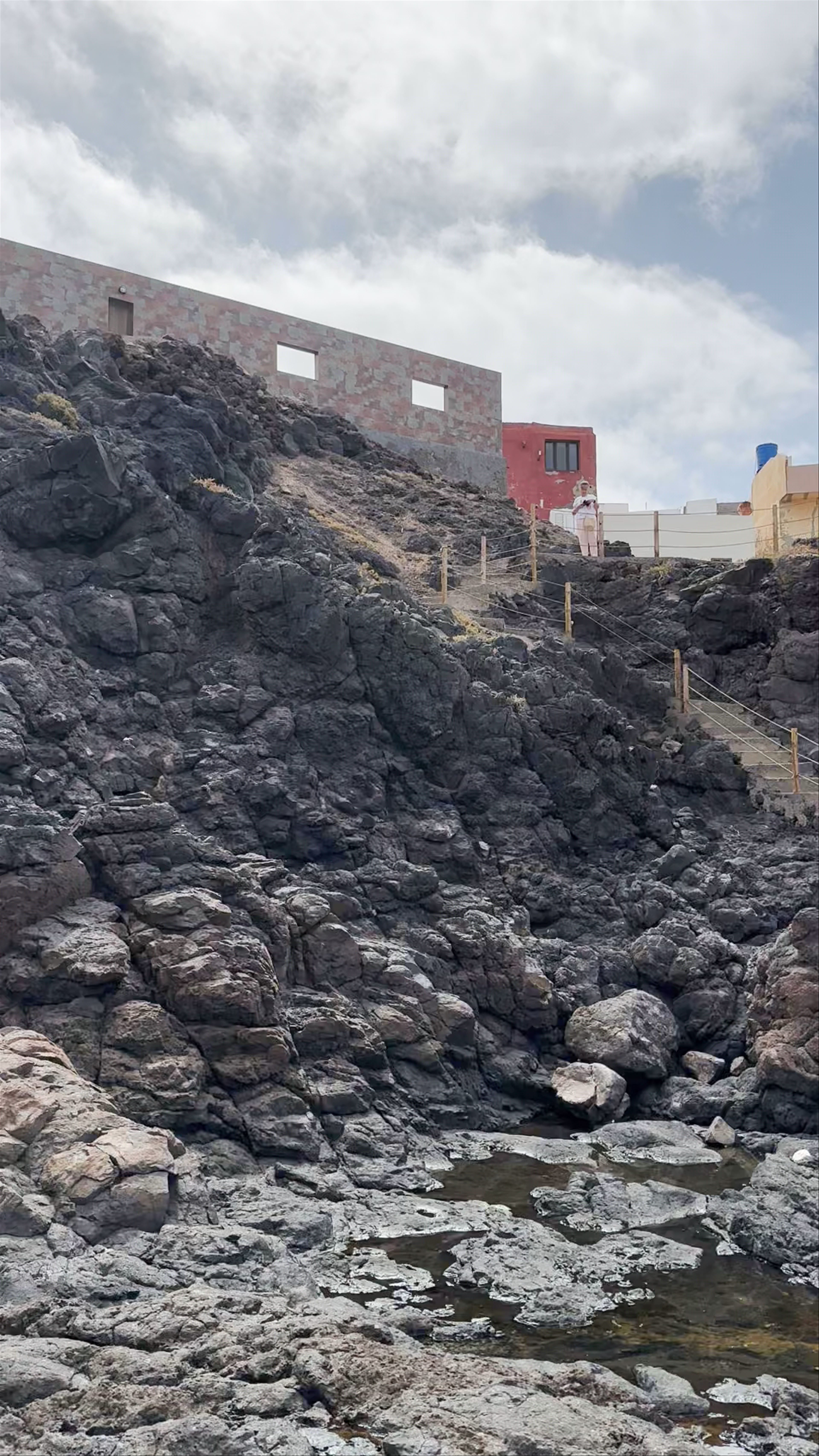 Piscina Natural de Punta de Gáldar: Volcanic Ocean Pools in Canary Islands