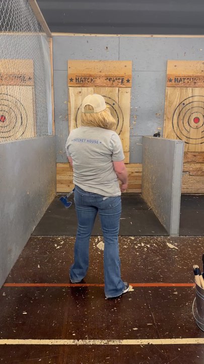 Hatchet House - Getting orientation for the procedure of throwing a hatchet/ax - Axe Throwing Near Me - Greeley, Colorado