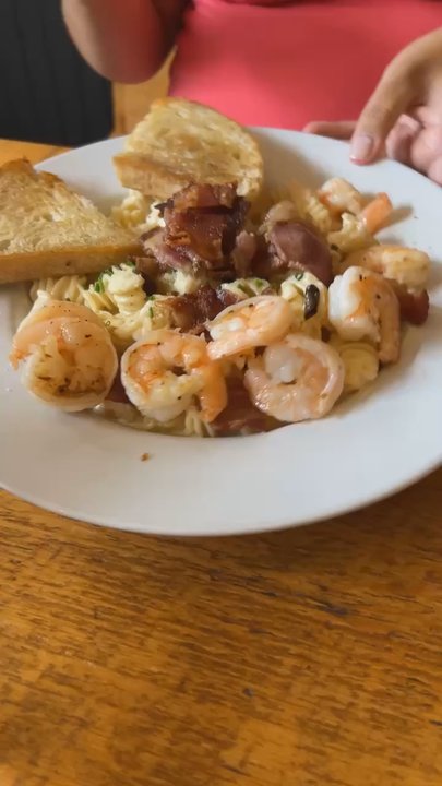 Tucannon Tavern - We also got the Shrimp - Wine Bars Near Me - Walla Walla, Washington