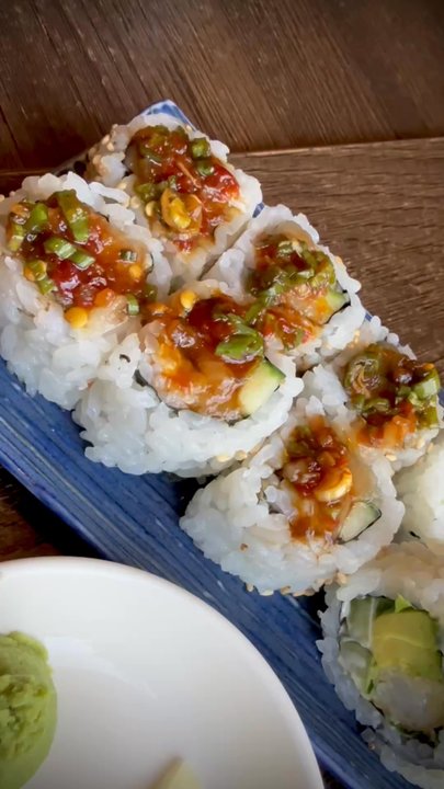 Temaki Sushi - Roll Set ... delicious! - Sushi Bars Near Me - Vancouver, British Columbia