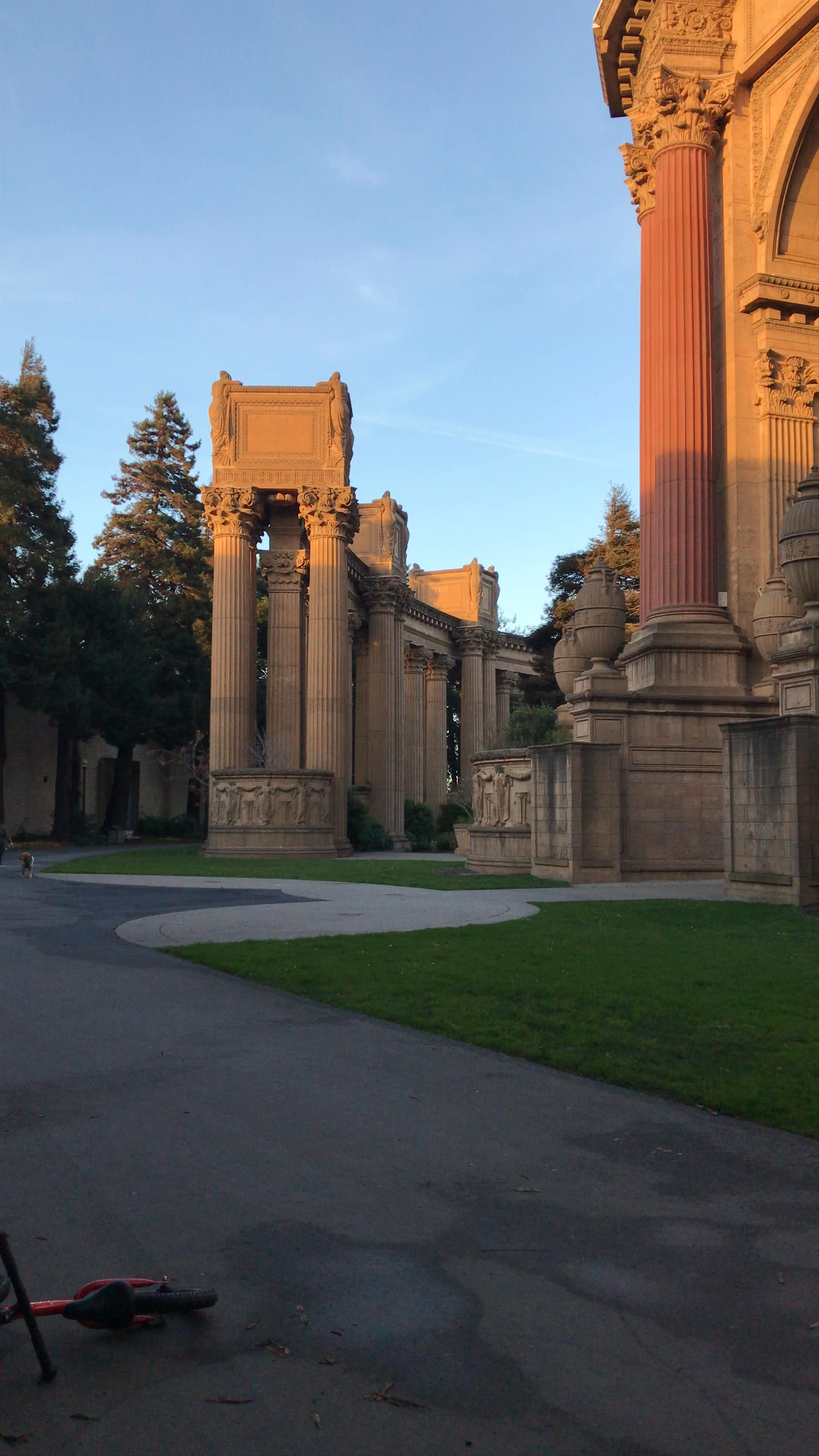 Golden Hour at The Palace of Fine Arts, San Francisco