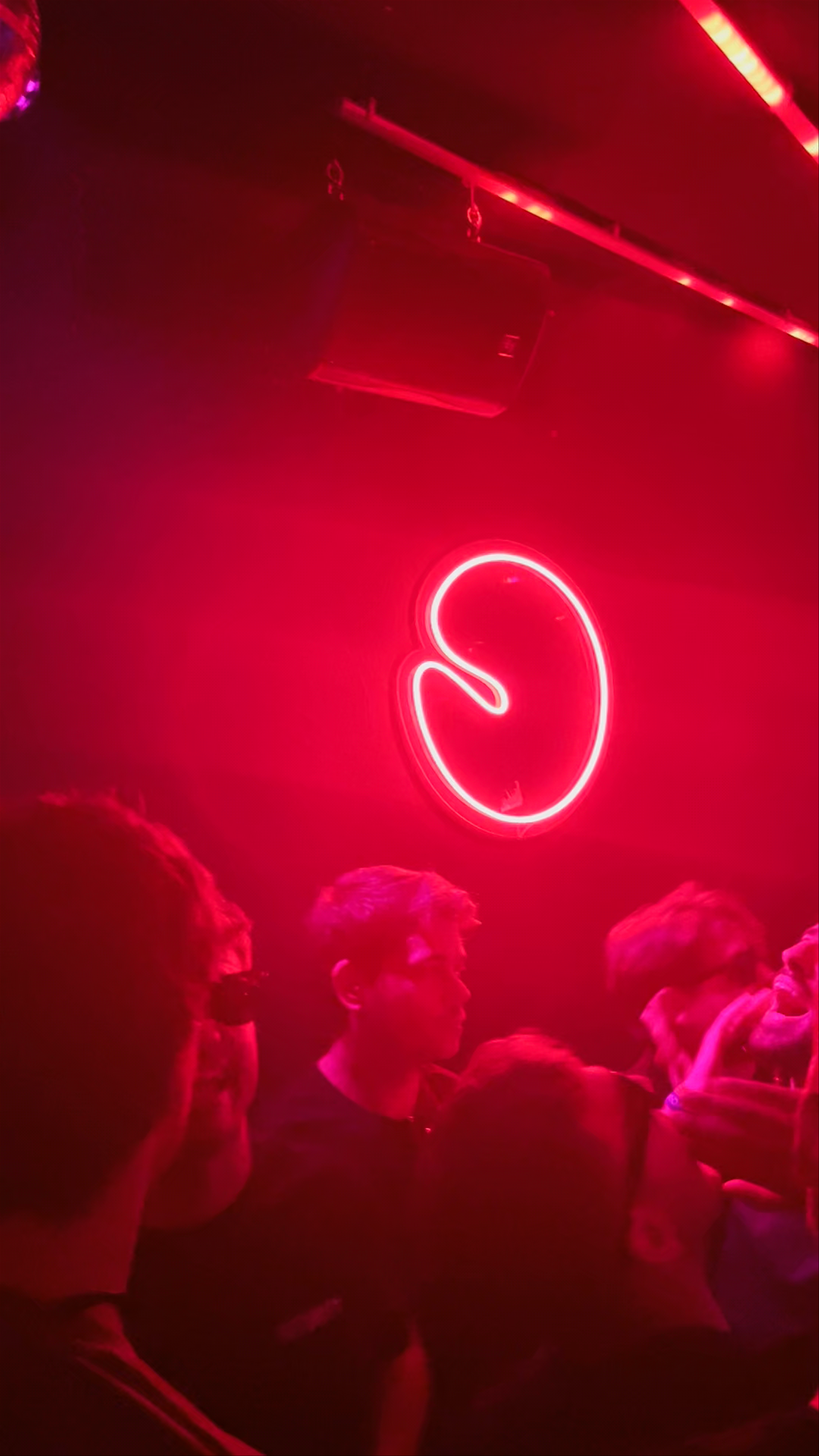Room The Club