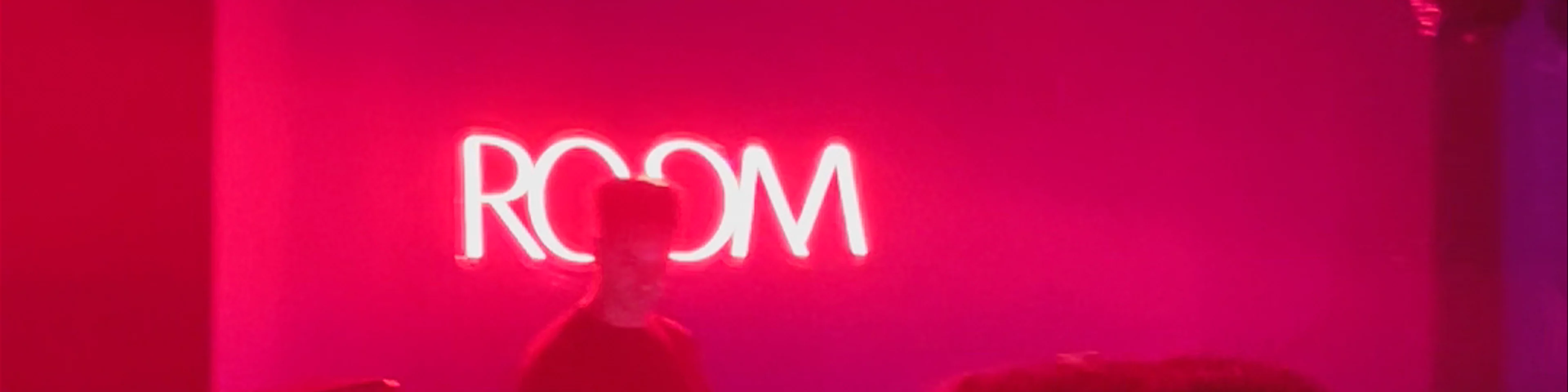 Room The Club