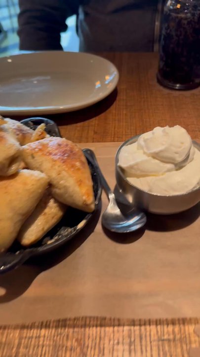 Pie Tap Pizza + Rotisserie + Bar - Pizza Near Me - Plano, Texas