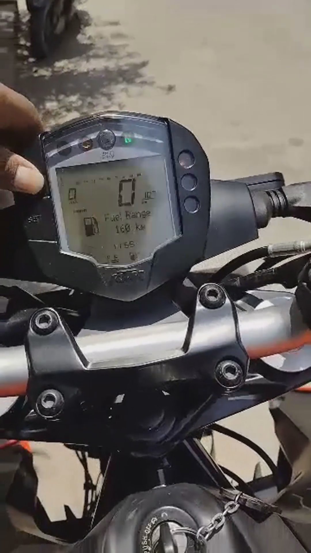 Walk-around video thumbnail