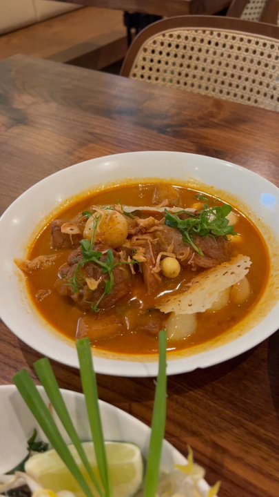 Mitr Thai - The parking situation absolutely made my husband and myself want to rip our hair out on a Sunday, so we ordered a BUUUUNCH of dishes. - Thai Near Me - New York, New York