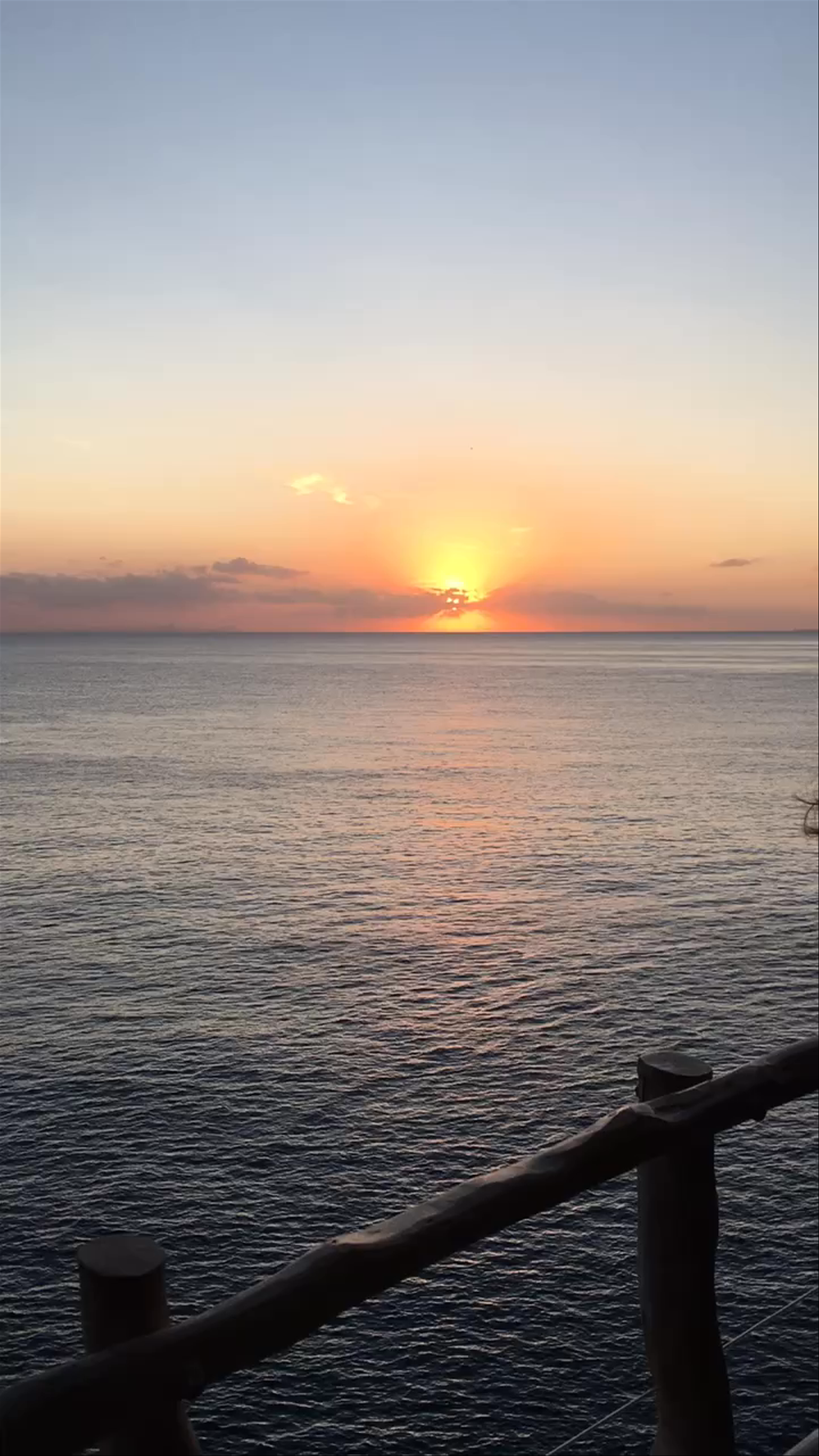 Cova d'en Xoroi  - Cave bar in Menorca Spain
