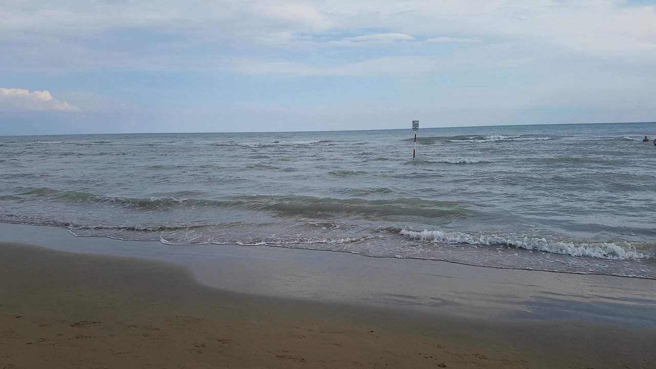 Il Tridente - Listen to the sound of the ocean. Enjoy and relax. - Campgrounds Near Me - VE, VE