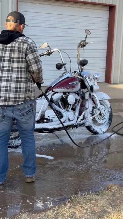 2 Fast Services - Car Wash Near Me - Odessa, Texas