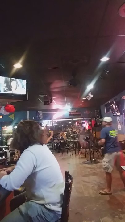 Jukebox Bar & Grill - Live band! - Bars Near Me - Richmond Hill, Georgia
