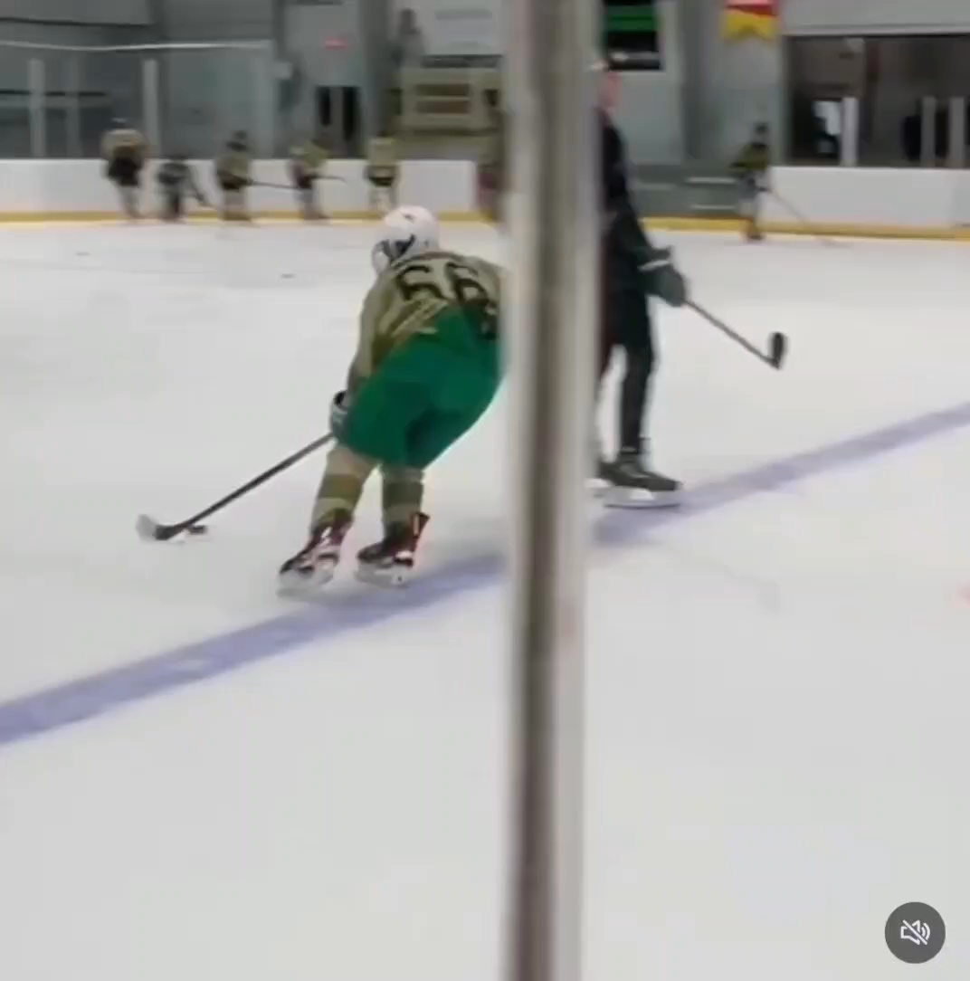Elias Malashkoff: Skill Showcase with Rögle BK U18 Training Highlights
